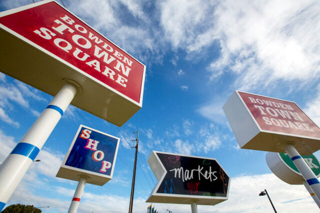 Bowden-entry-statement-lollipop-signs